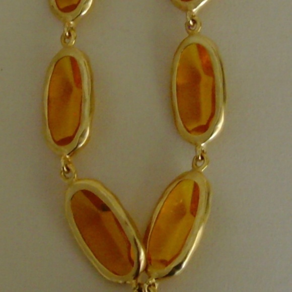 Kenneth Lane Matte Gold-Tone and Lucite Necklace - Picture 10 of 11